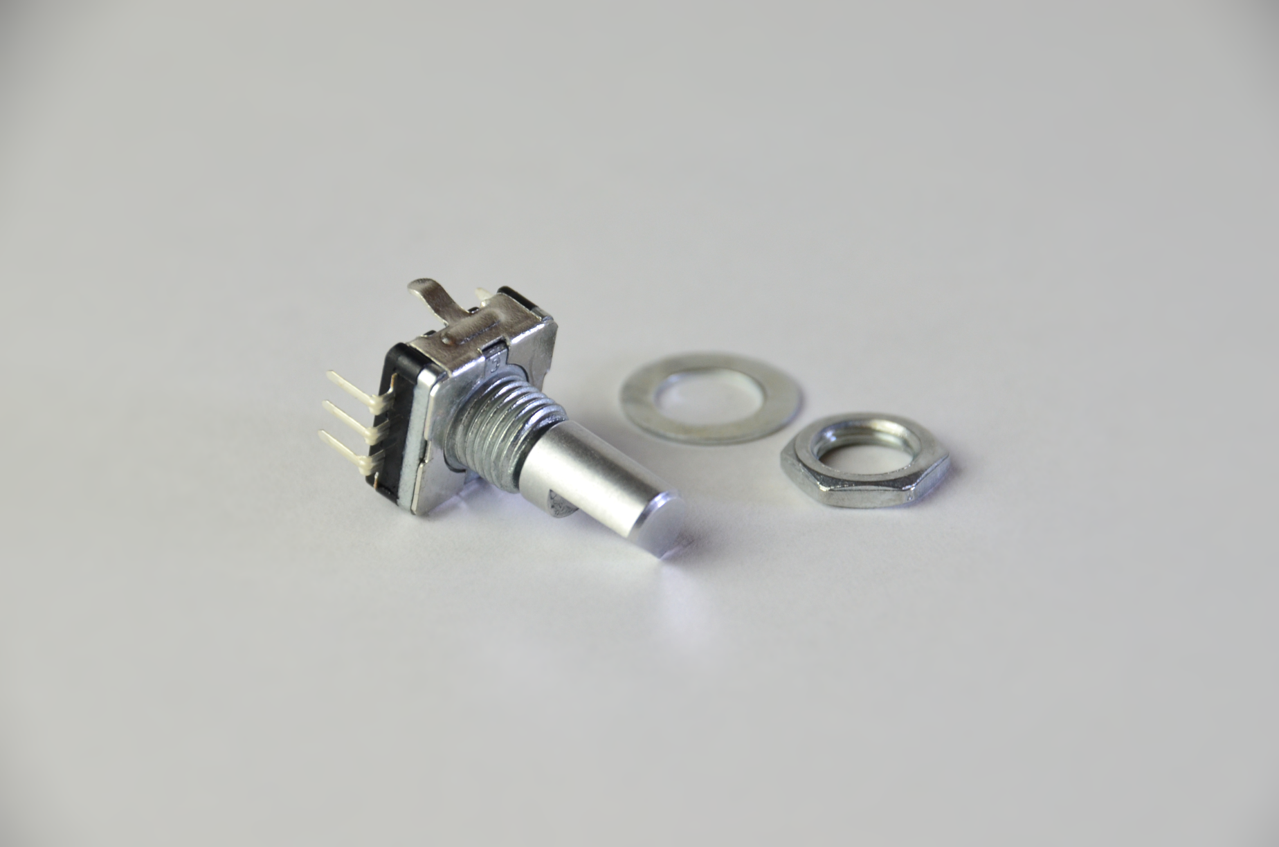 ED11 digital incremental encoder for DIY sim racing projects, offering precise rotary input, tactile feedback and great value for money. Side view.