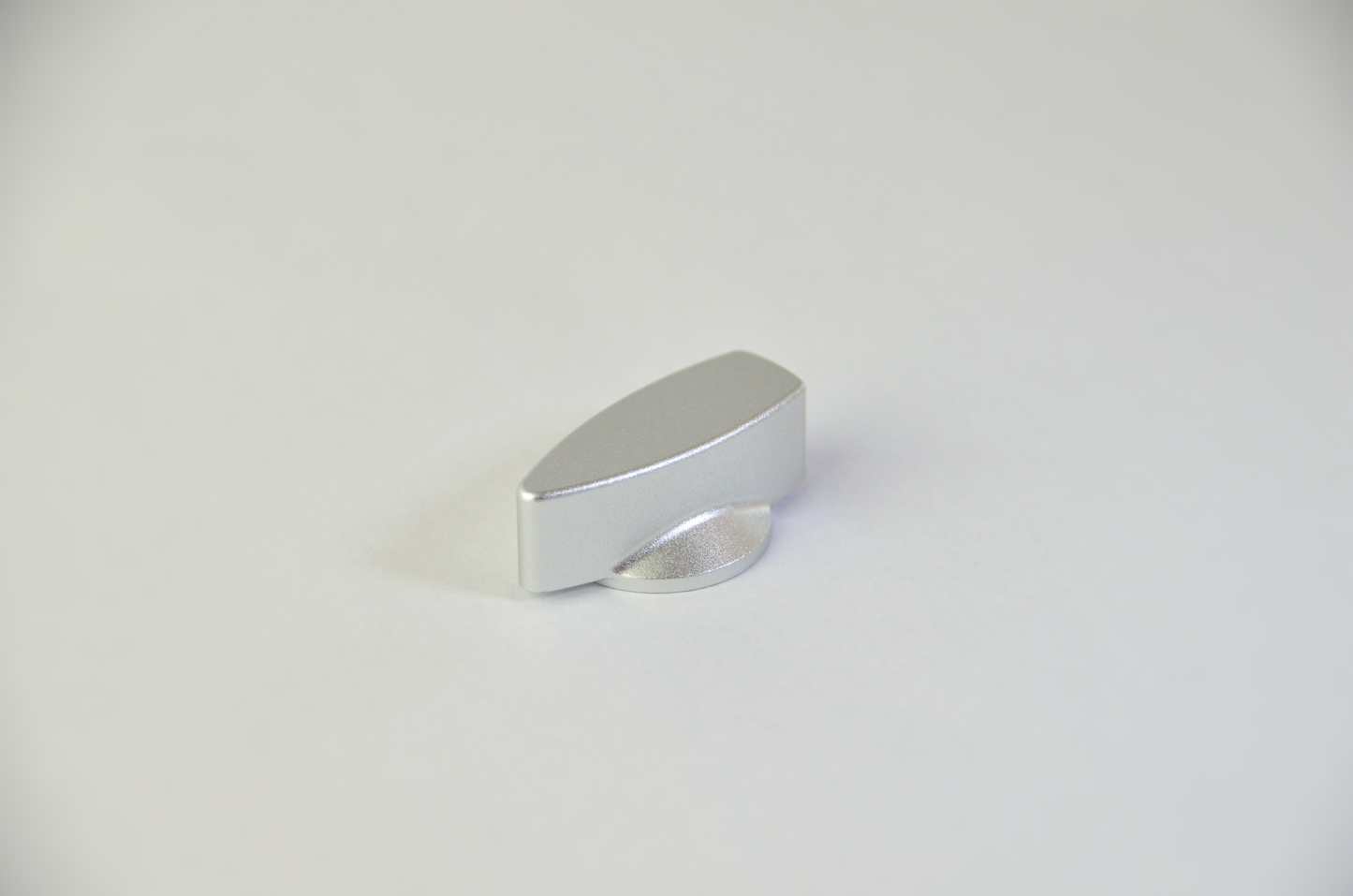 Coloured anodized aluminium rotary knob designed for use with the MF1 DIY project