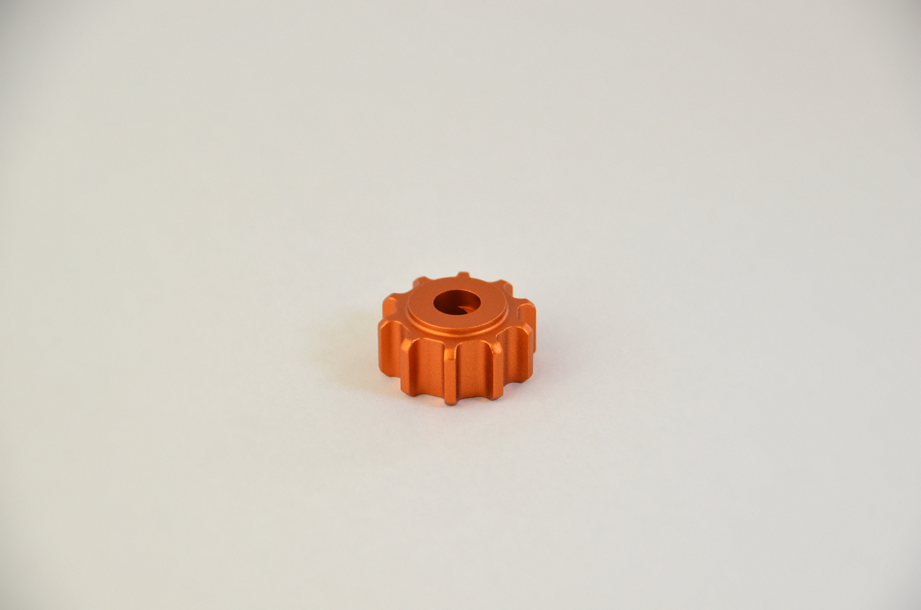 Coloured anodized aluminium rotary knob designed for use with the MF1 DIY project. Front view.