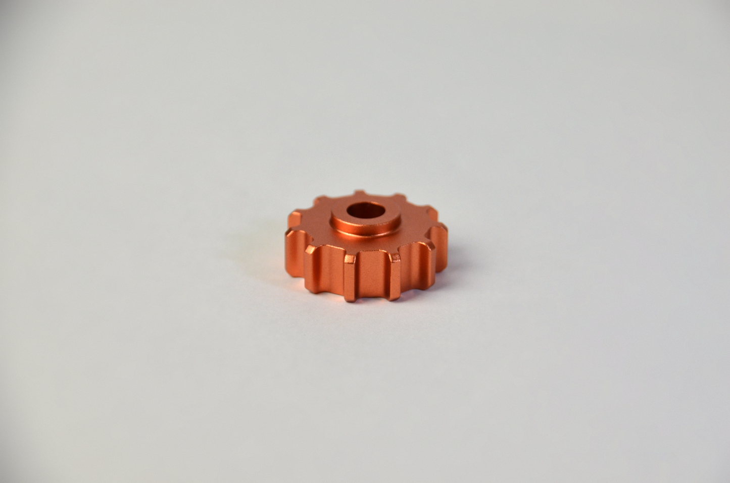 Coloured anodized aluminium rotary knob designed for use with the MF1 DIY project. Front view.